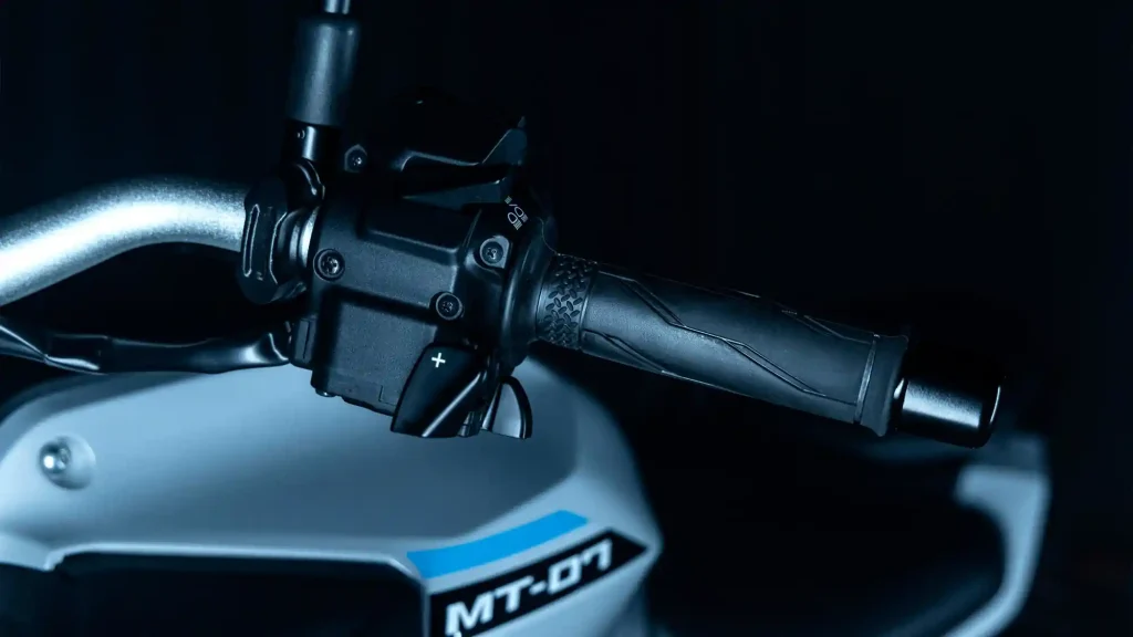 yamaha paddock yamt mt07 cruise control